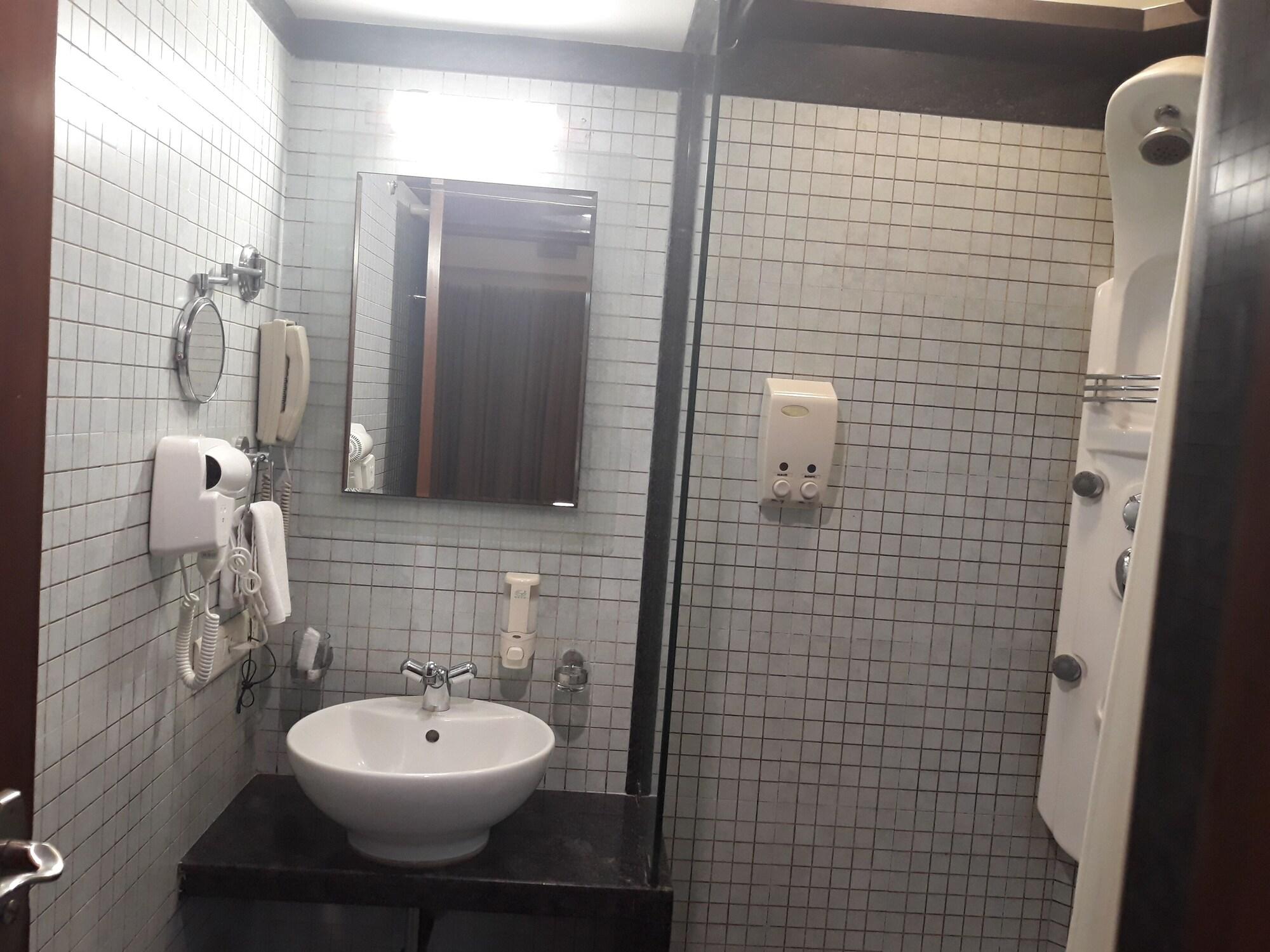 Fabhotel Shubhangan - Nr Bandra Βομβάη Εξωτερικό φωτογραφία